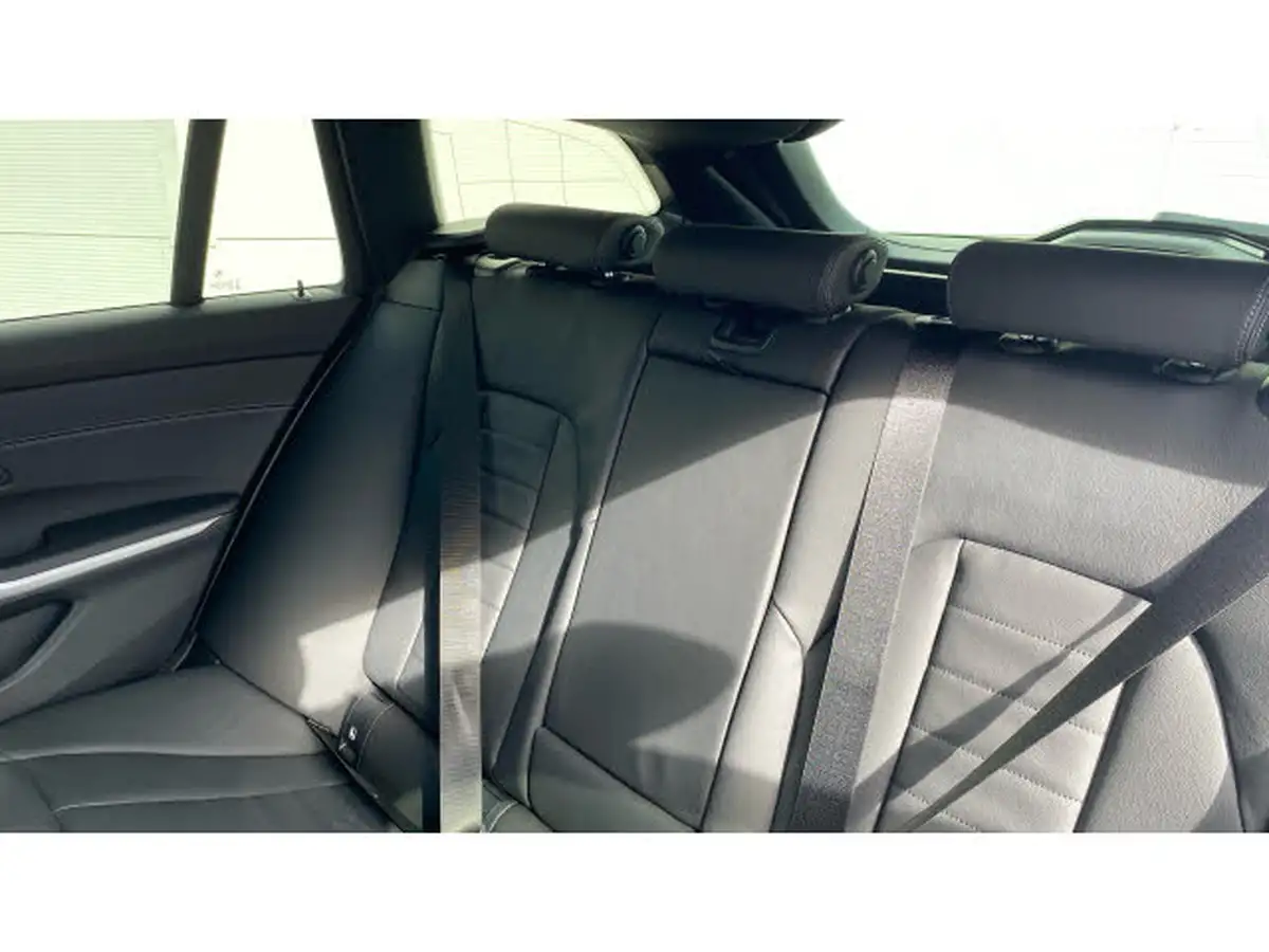 2024-bmw-3-series-20-320i-m-sport-touring-5d-big-11