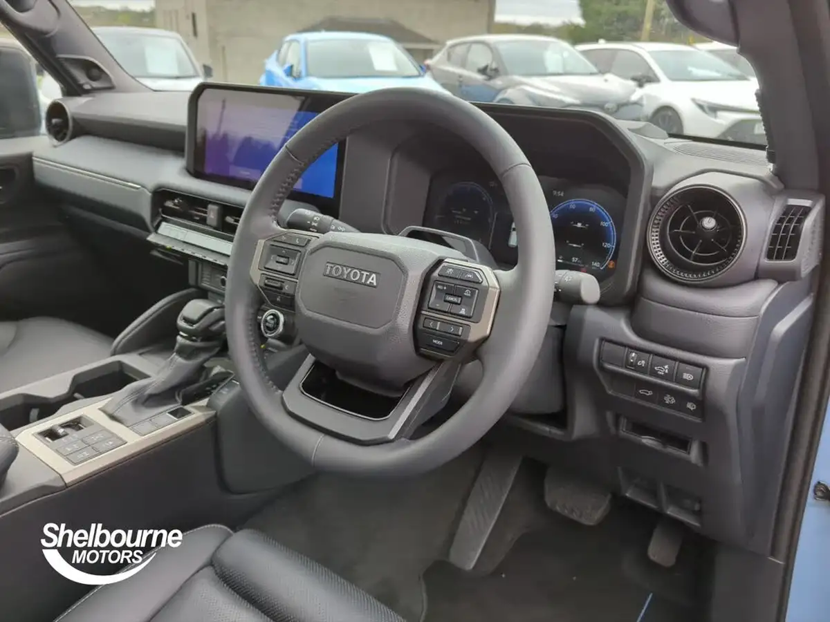 2024-toyota-land-cruiser-28d-4d-first-edition-big-3