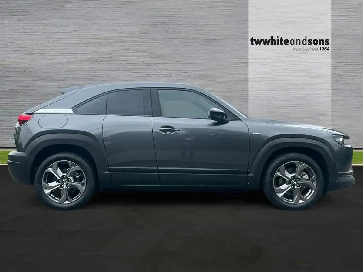 2024-mazda-mx-30-e-makoto-145ps-0cc-big-7
