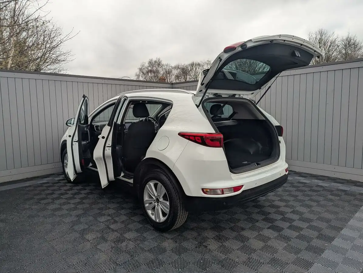 2017-kia-sportage-16-gdi-2-big-18