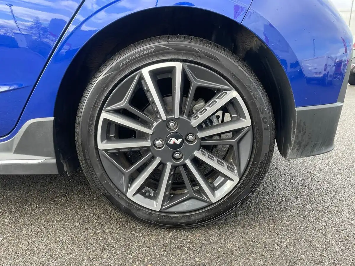 2022-hyundai-i20-10-t-gdi-n-line-dct-big-17