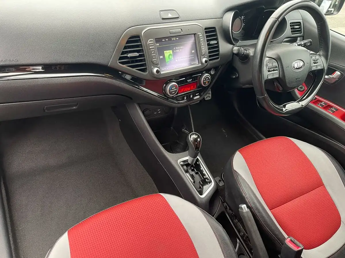 2016-kia-picanto-125-sport-auto-big-11