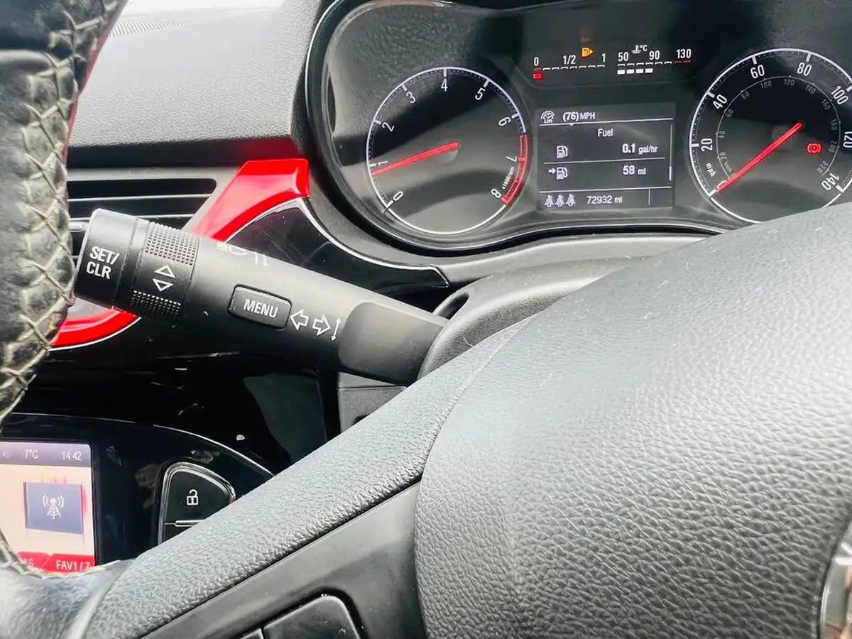 2015-vauxhall-corsa-10i-turbo-limited-edition-3d-big-28
