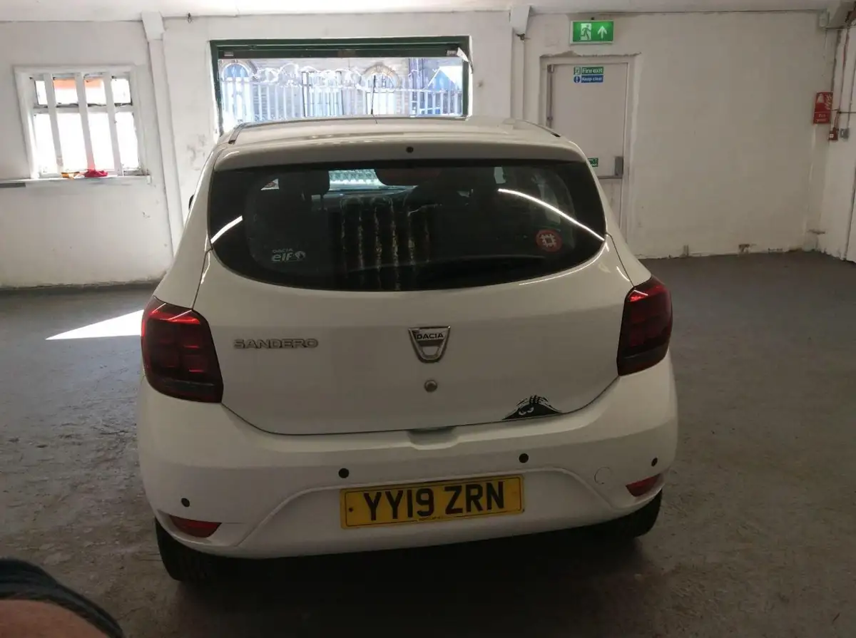 2019-dacia-sandero-10-sce-comfort-big-11