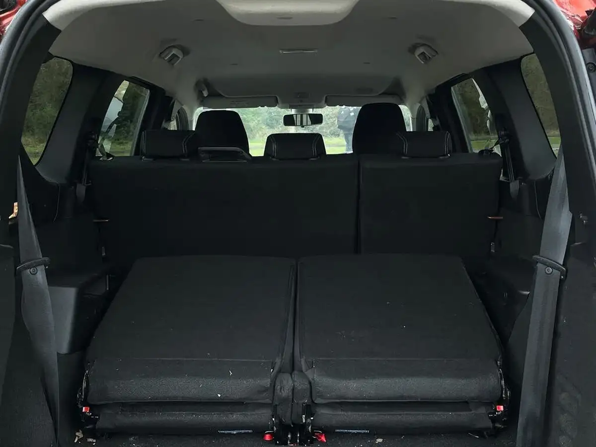 2022-dacia-jogger-10-tce-extreme-se-big-10
