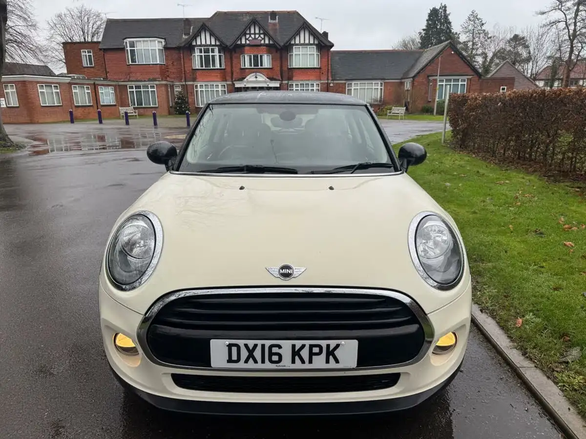 2016-mini-cooper-15-cooper-ss-hatchback-3d-big-1