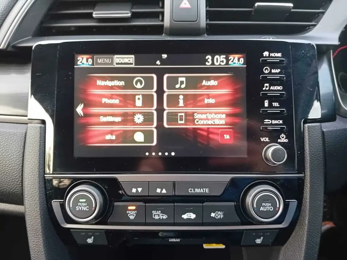 2021-honda-civic-10-vtec-turbo-ex-ss-hatchback-5d-cvt-big-24