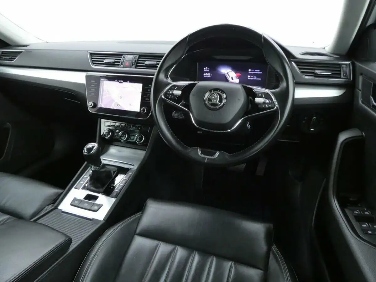 2022-skoda-superb-14-tsi-se-technology-218ps-hatchback-big-22