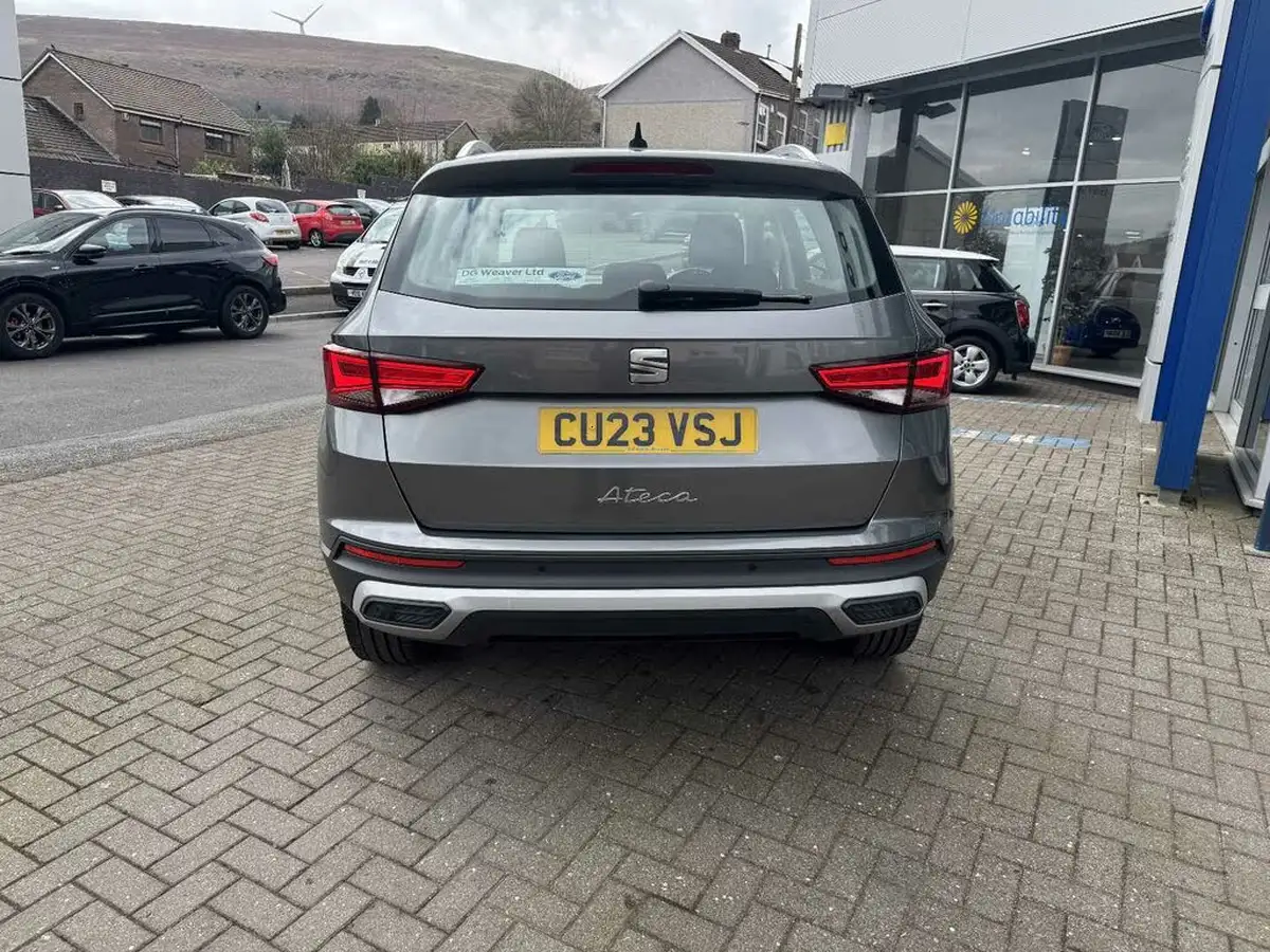 2023-seat-ateca-15-ecotsi-se-technology-big-7