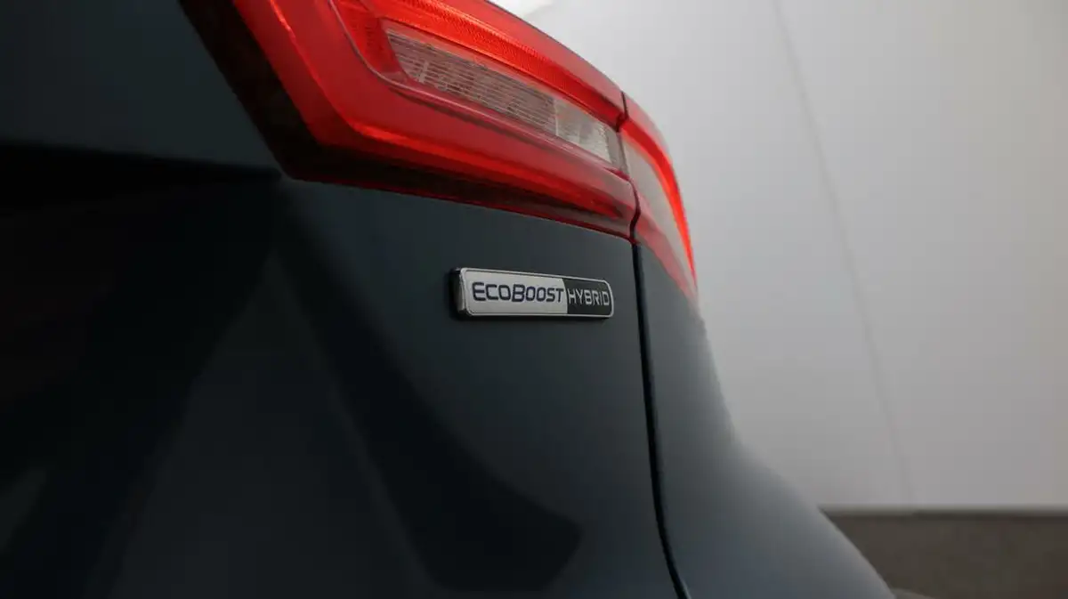 2021-ford-focus-10t-active-edition-125ps-hybrid-mhev-hatchback-big-22