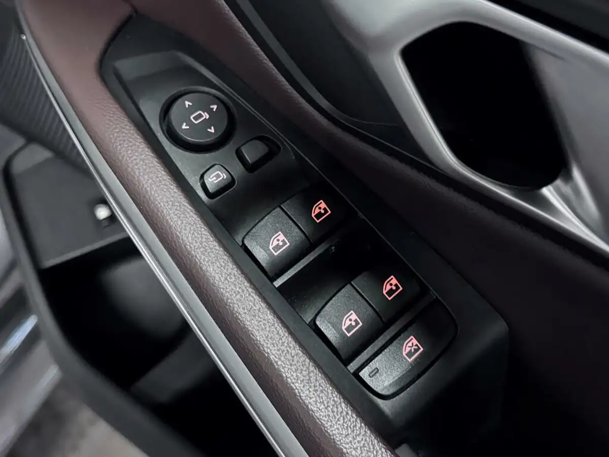2021-bmw-3-series-20-330e-m-sport-tech-packpro-pack-saloon-4d-big-20