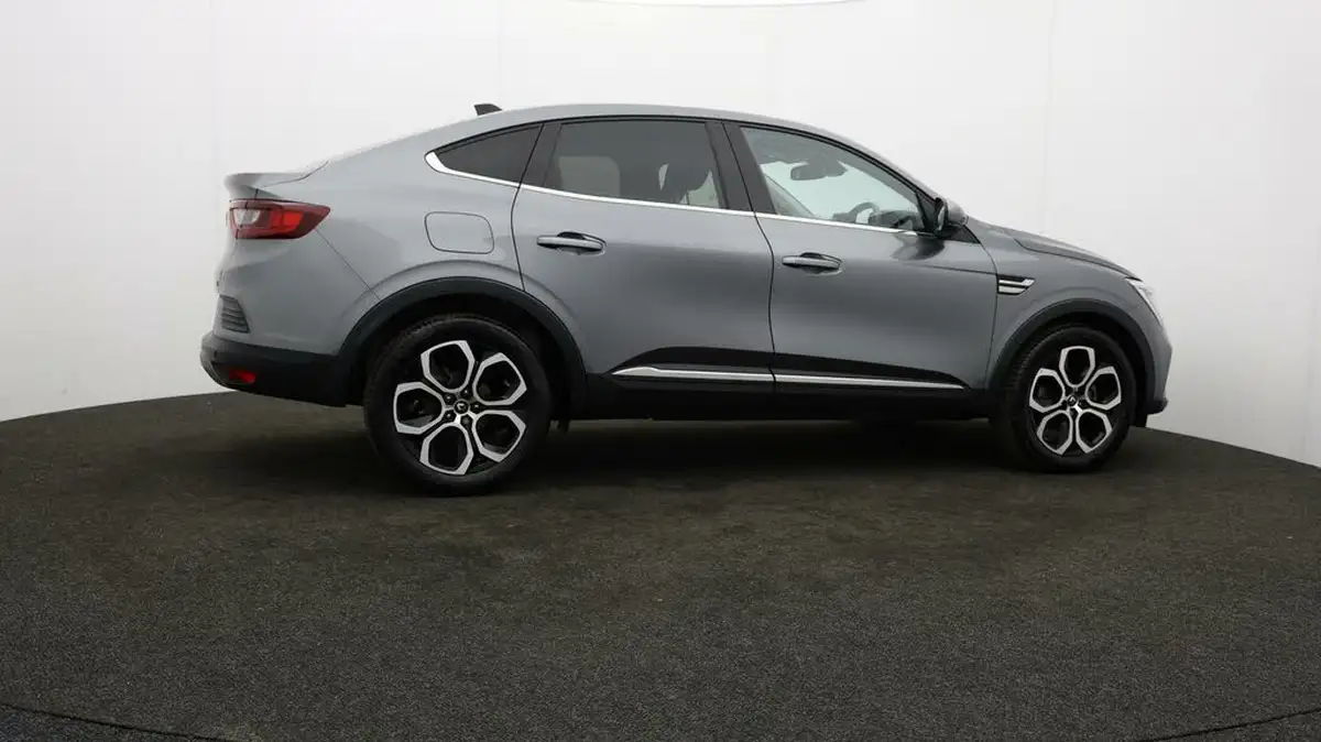 2022-renault-arkana-16-s-edition-big-34