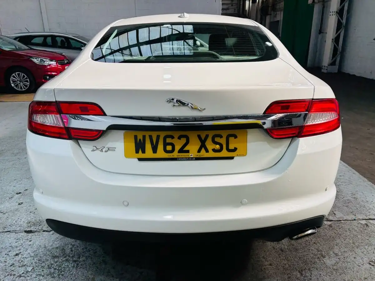 2012-jaguar-xf-22td-luxury-163ps-saloon-4d-auto-big-4