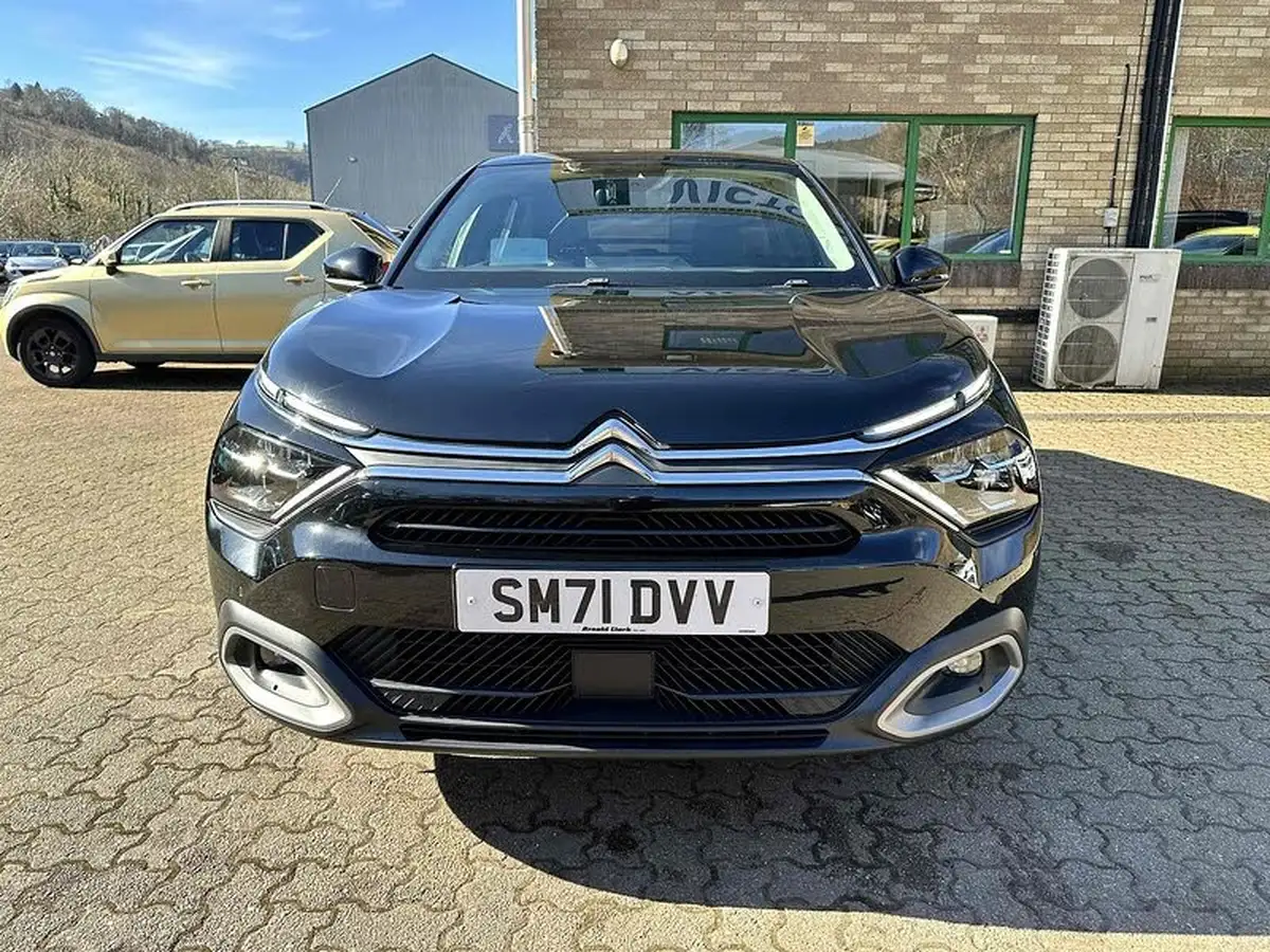 2022-citroen-c4-12-puretech-shine-130ps-big-13
