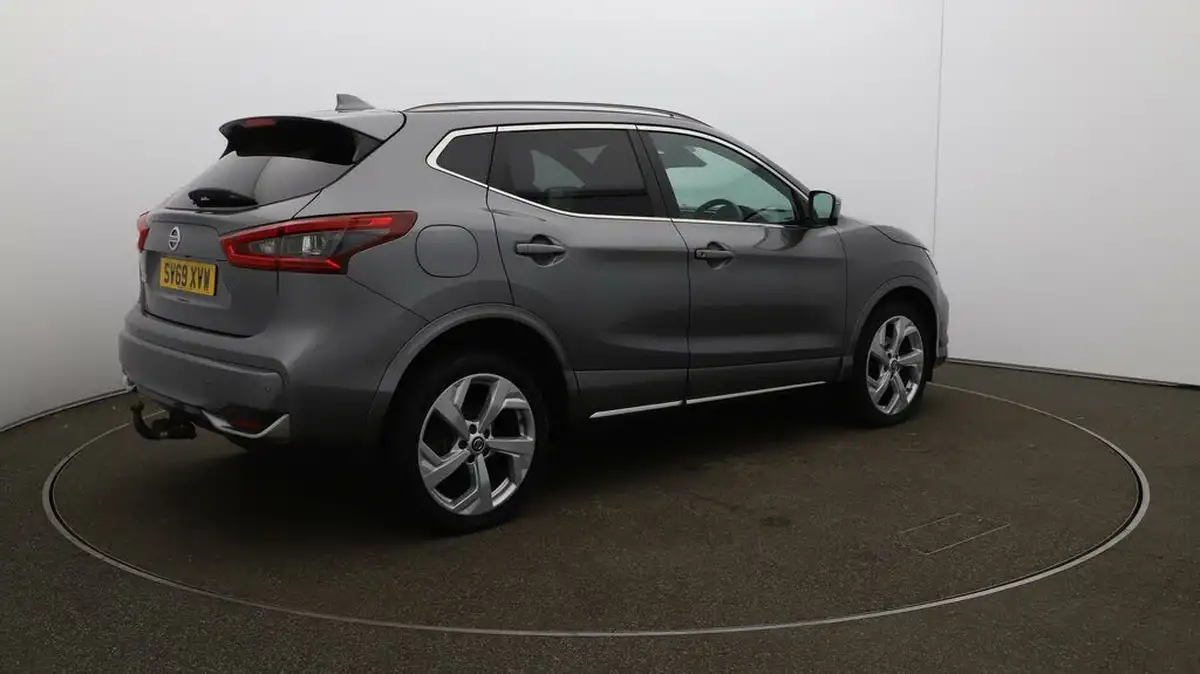 2019-nissan-qashqai-17dci-tekna-4x4-cvt-big-45