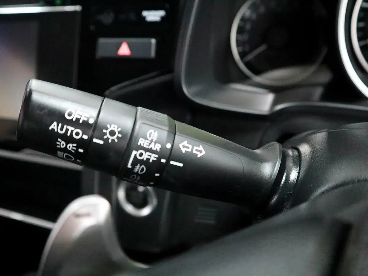 2019-honda-jazz-13-i-vtec-ex-navi-cvt-big-14