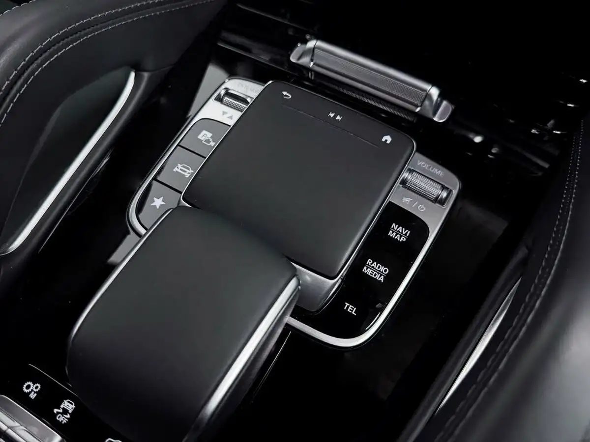 2022-mercedes-benz-gle-class-40-gle-63-s-611ps-coupe-big-45