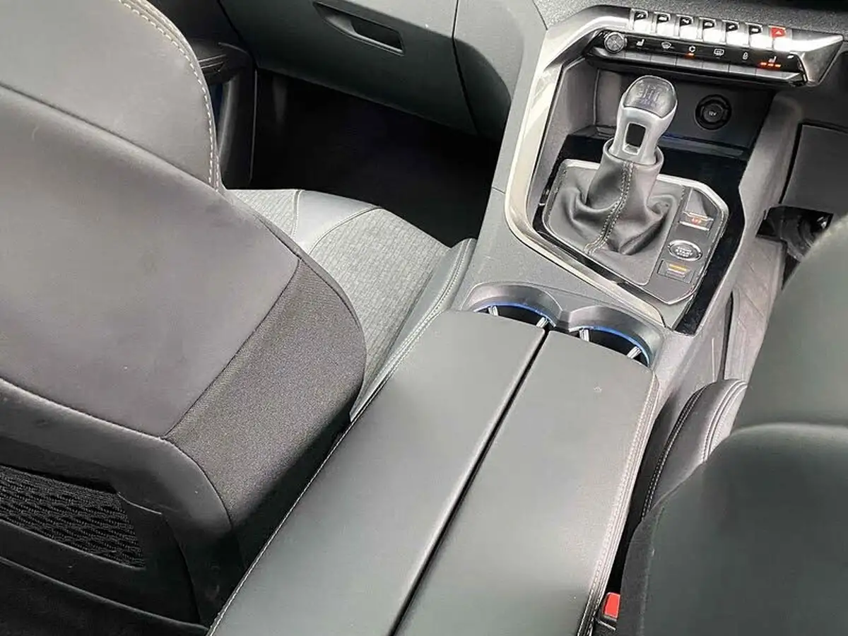 2020-peugeot-3008-suv-15-bluehdi-gt-line-premium-big-39