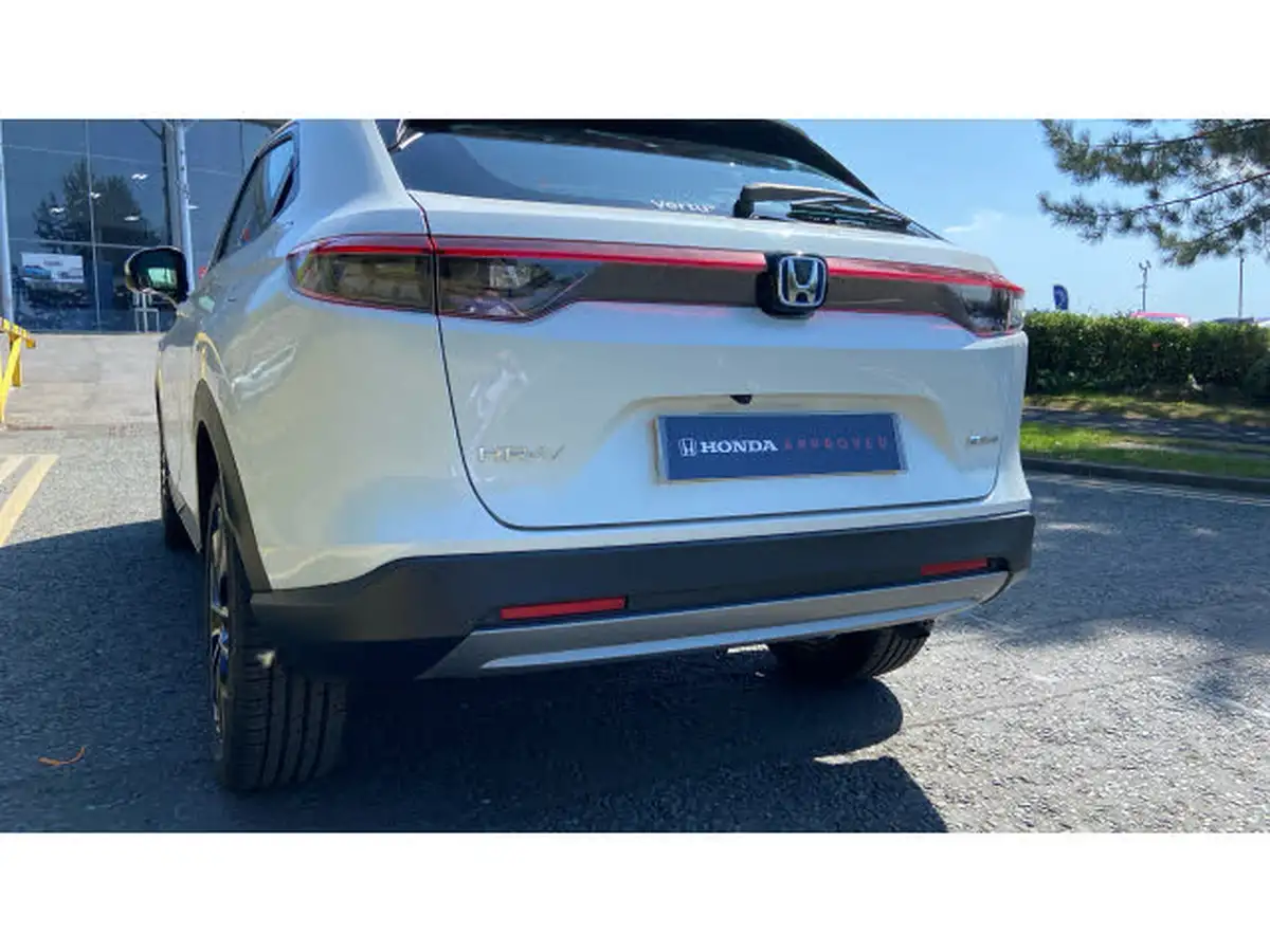 2022-honda-hr-v-15-i-mmd-elegance-big-18