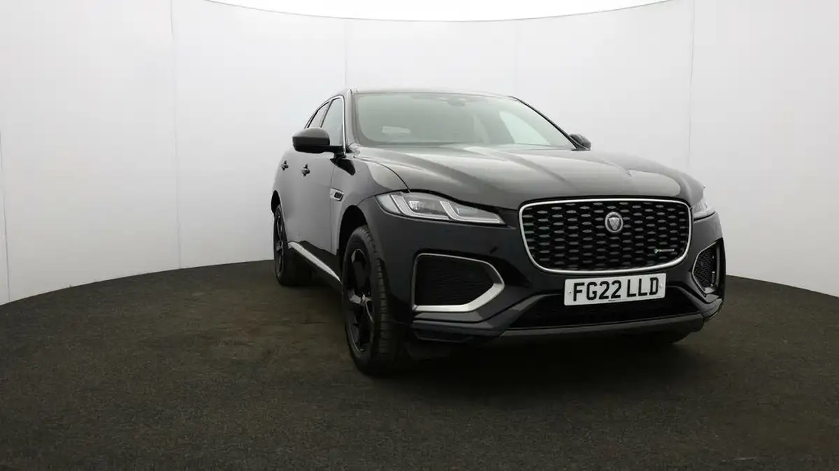 2022-jaguar-f-pace-20-d200-r-dynamic-s-big-37