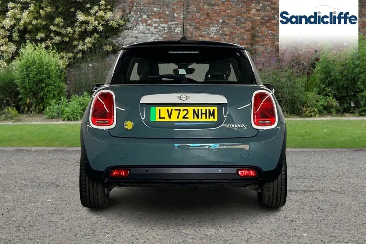 2023-mini-cooper-e-cooper-s-multitone-edition-big-4