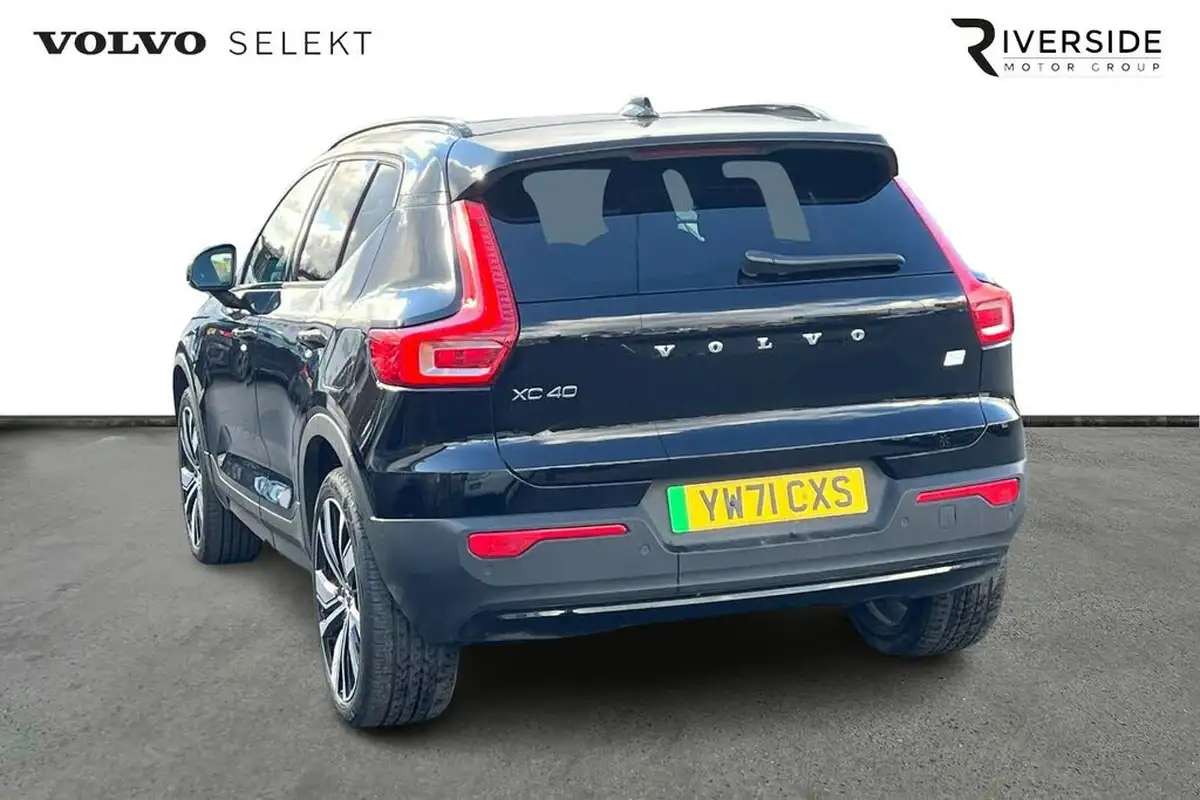 2022-volvo-c40-e-twin-recharge-pro-big-2