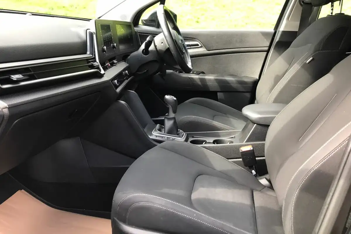 2022-kia-sportage-16-t-gdi-2-148bhp-1598cc-big-2