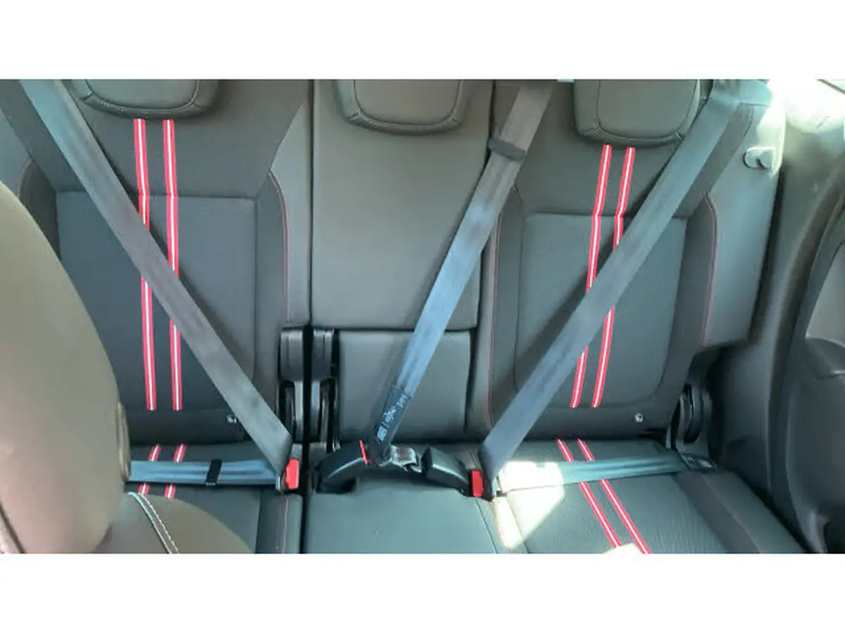 2021-vauxhall-crossland-12-sri-nav-130ps-big-14