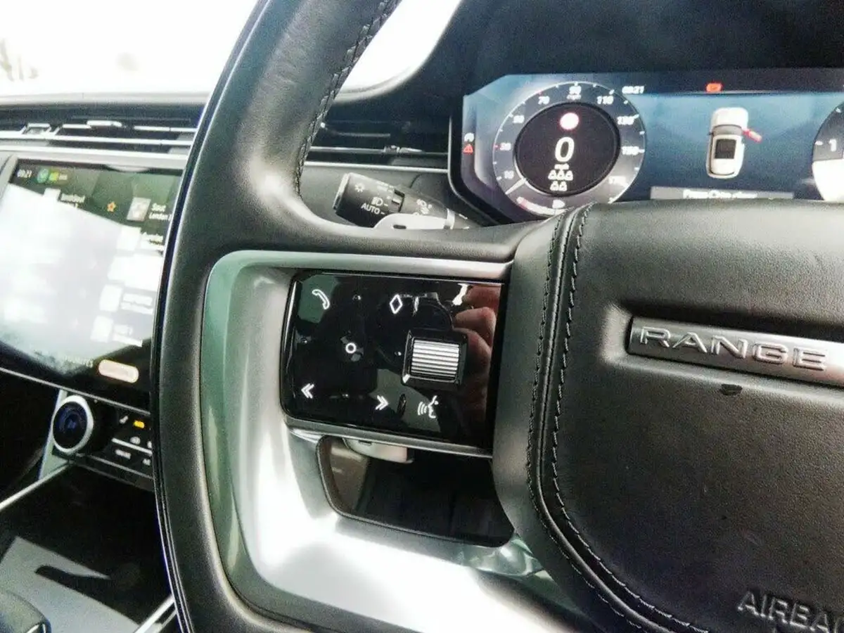 2022-land-rover-range-rover-30-d350-autobiography-big-37