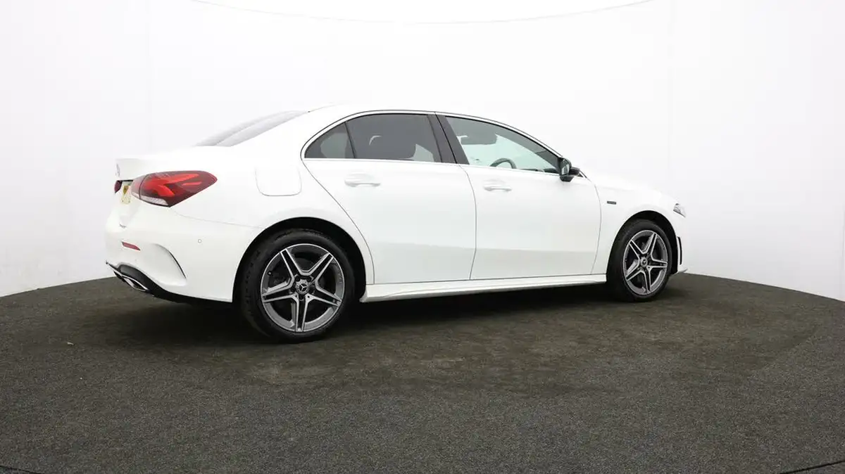 2021-mercedes-benz-a-class-13-a250e-amg-line-premium-saloon-4d-big-26