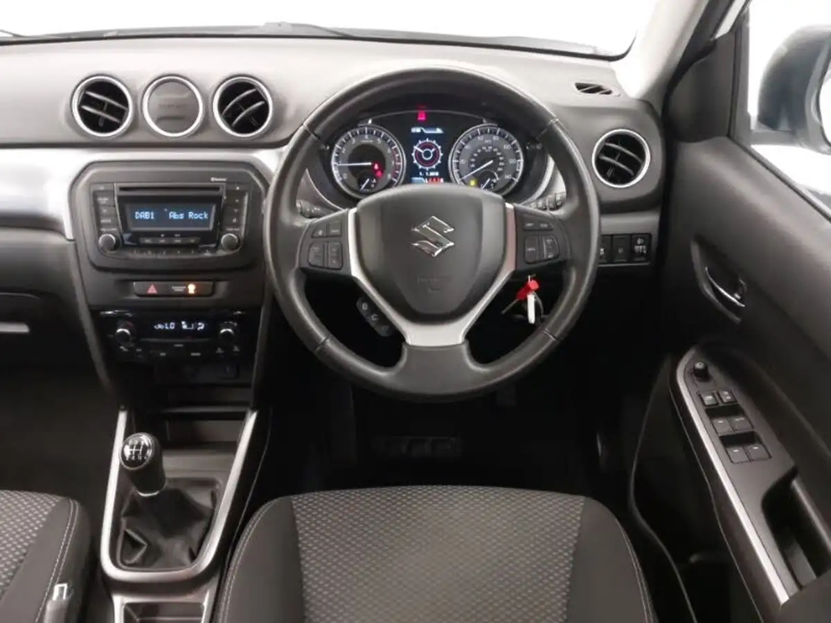 2019-suzuki-vitara-10-boosterjet-sz4-big-6