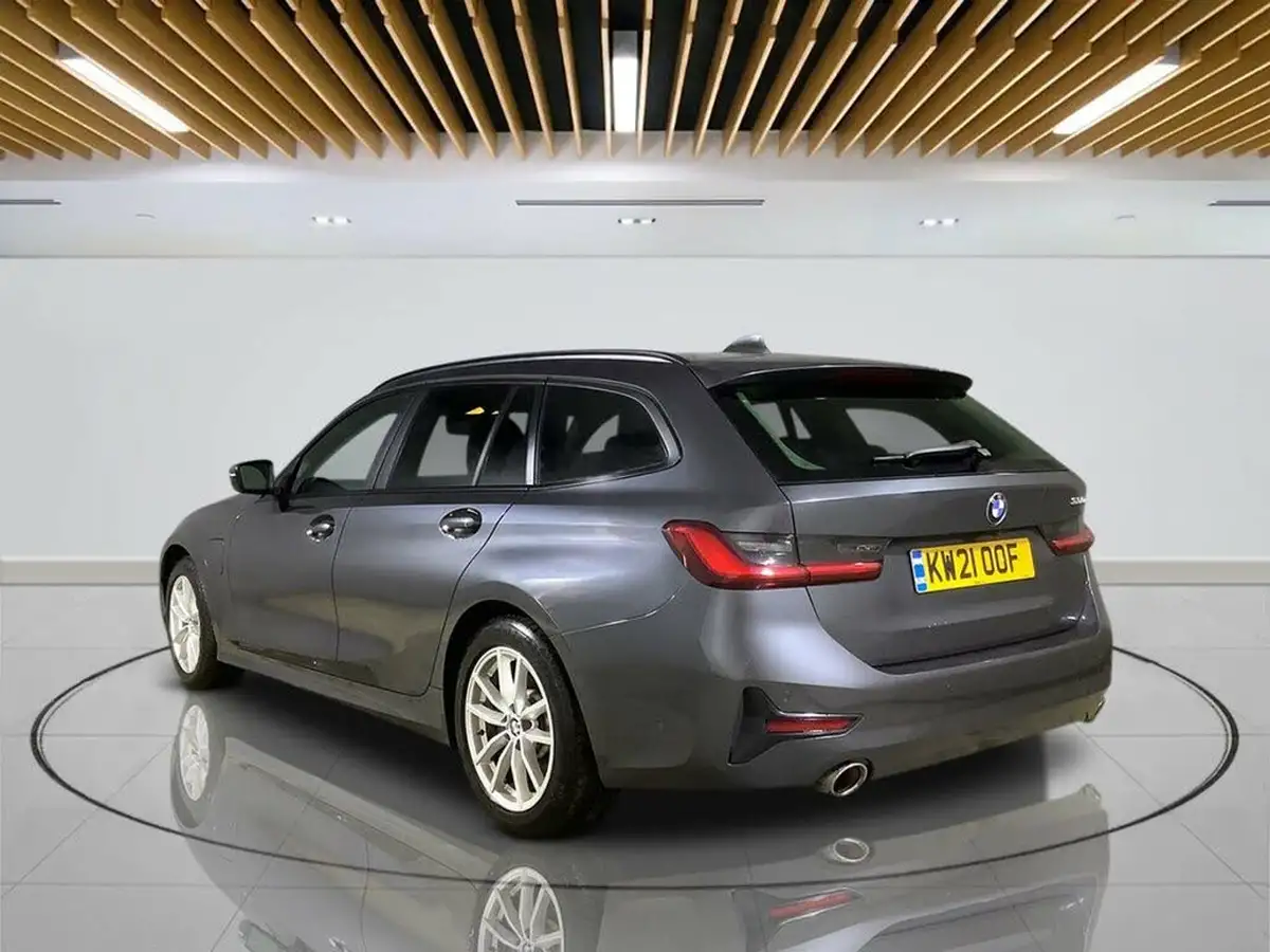 2021-bmw-3-series-20-330e-se-pro-touring-5d-big-5