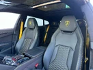 2022-lamborghini-urus-40-no-trim-small-6