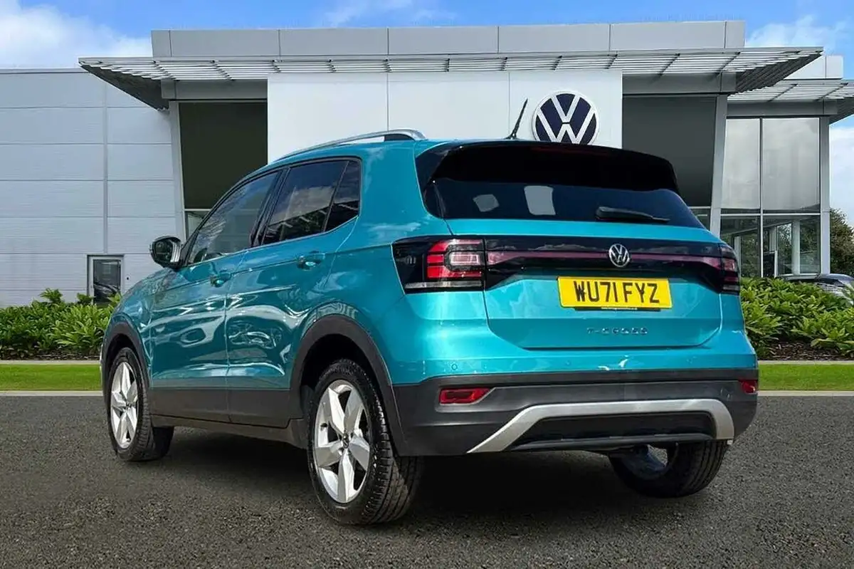 2022-volkswagen-t-cross-10-tsi-sel-big-2