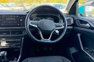 2022-volkswagen-t-cross-10-tsi-sel-small-12