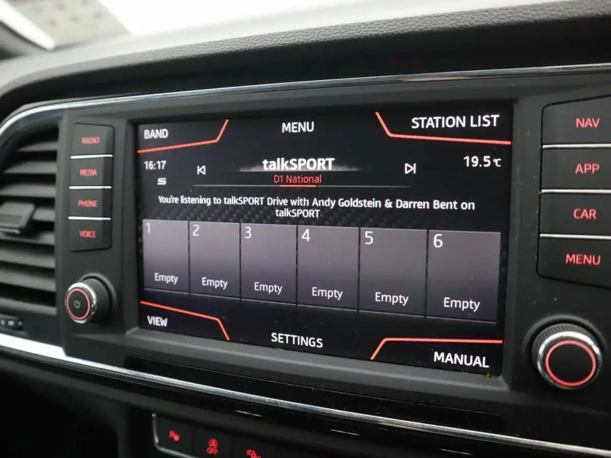 2019-seat-cupra-ateca-20-tsi-big-11