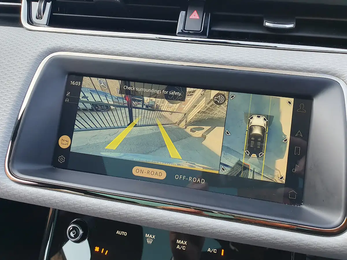 2021-land-rover-range-rover-evoque-15-p300e-r-dynamic-s-big-41