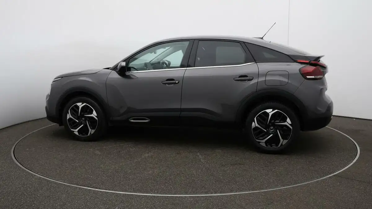 2022-citroen-c4-big-51