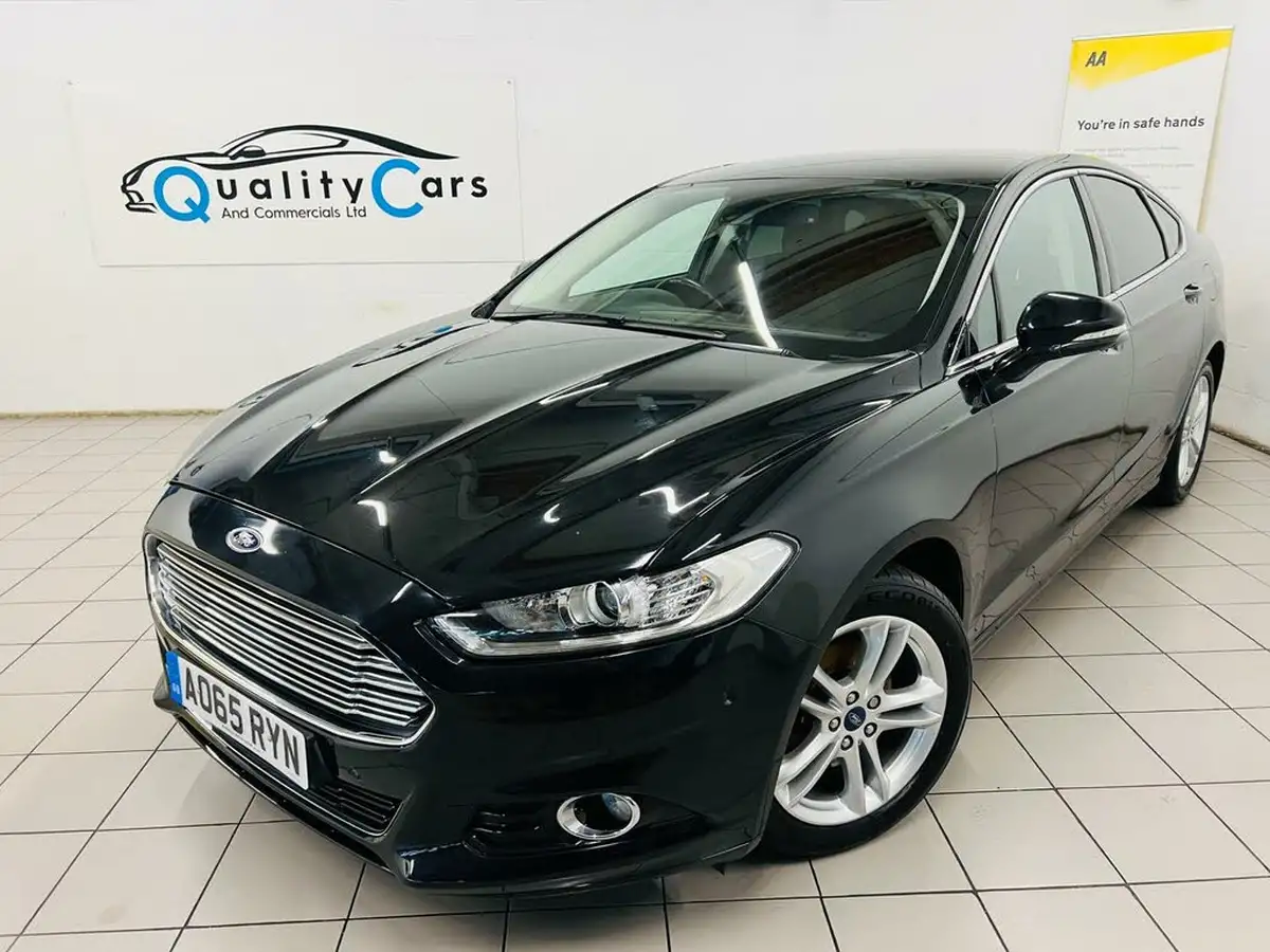 2015-ford-mondeo-20tdci-titanium-180ps-ss-hatchback-big-6