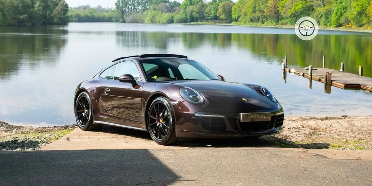 2015-porsche-911-38-carrera-gts-coupe-big-0