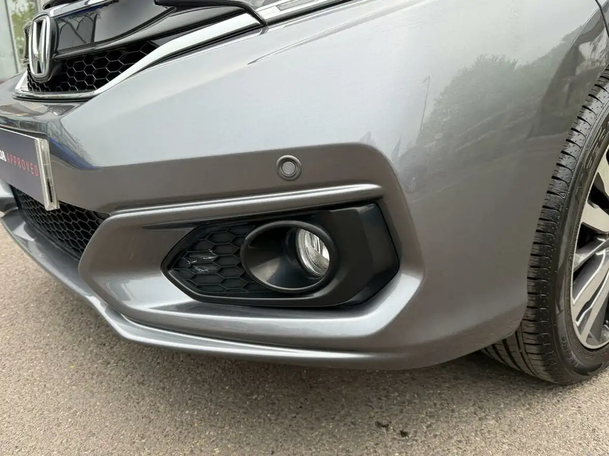2019-honda-jazz-13-i-vtec-ex-navi-cvt-big-27
