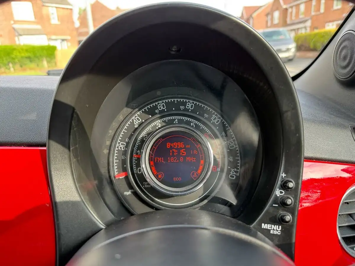 2012-fiat-500-09-street-big-30
