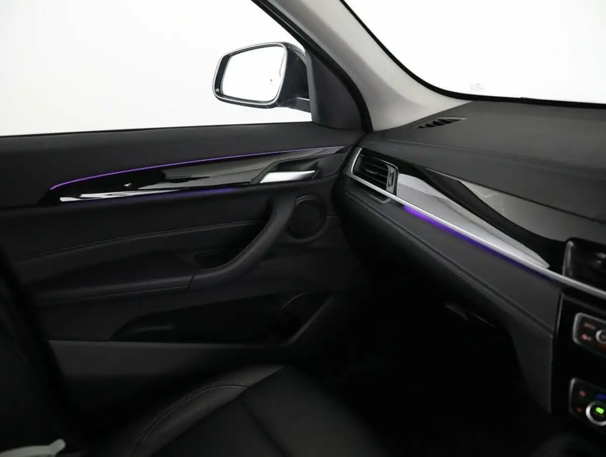 2022-bmw-x1-20-sdrive20i-xline-big-41