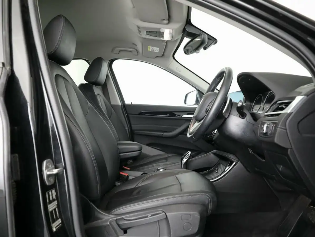 2022-bmw-x1-20-sdrive20i-xline-big-17