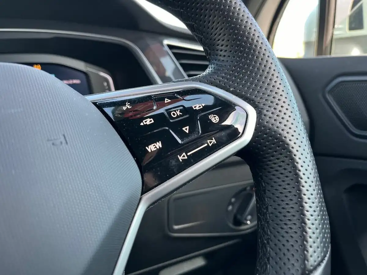 2021-volkswagen-tiguan-20tdi-r-line-150ps-big-23