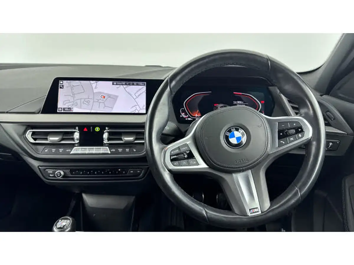 2021-bmw-1-series-15-118i-m-sport-lcp-big-4