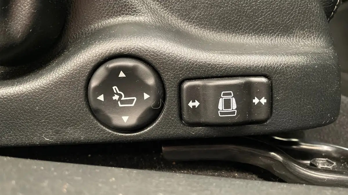 2016-honda-civic-18-i-vtec-sr-dasp-hatchback-auto-big-22