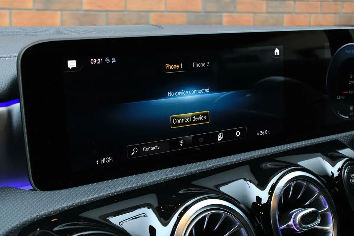 2019-mercedes-benz-a-class-20-a35-amg-premium-plus-hatchback-5d-big-24