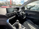 2018-peugeot-3008-suv-12-puretech-allure-small-1