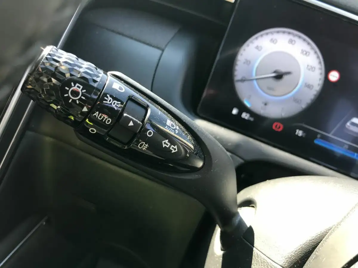 2023-hyundai-tucson-16-t-gdi-premium-150ps-big-25